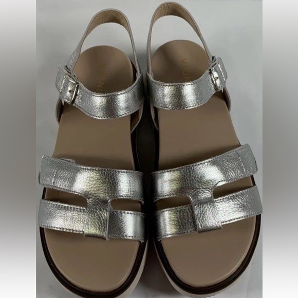 Vionic Women’s Size 12 Metallic Silver Sandals NIB - Picture 2 of 9